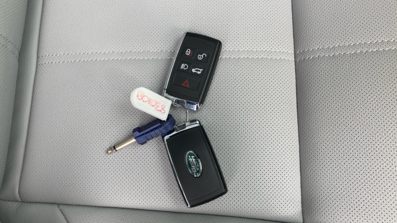 Land Rover Range Rover Velar 2.0 P400e Dynamic SE 5dr Auto Estate